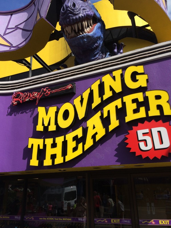 Moving Theater