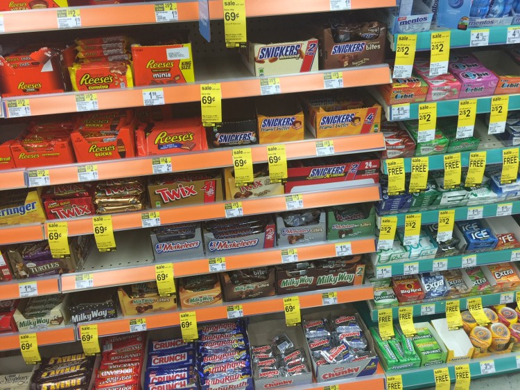 Snickers in Walgreens #WhenImHungry #CollectiveBias #ad