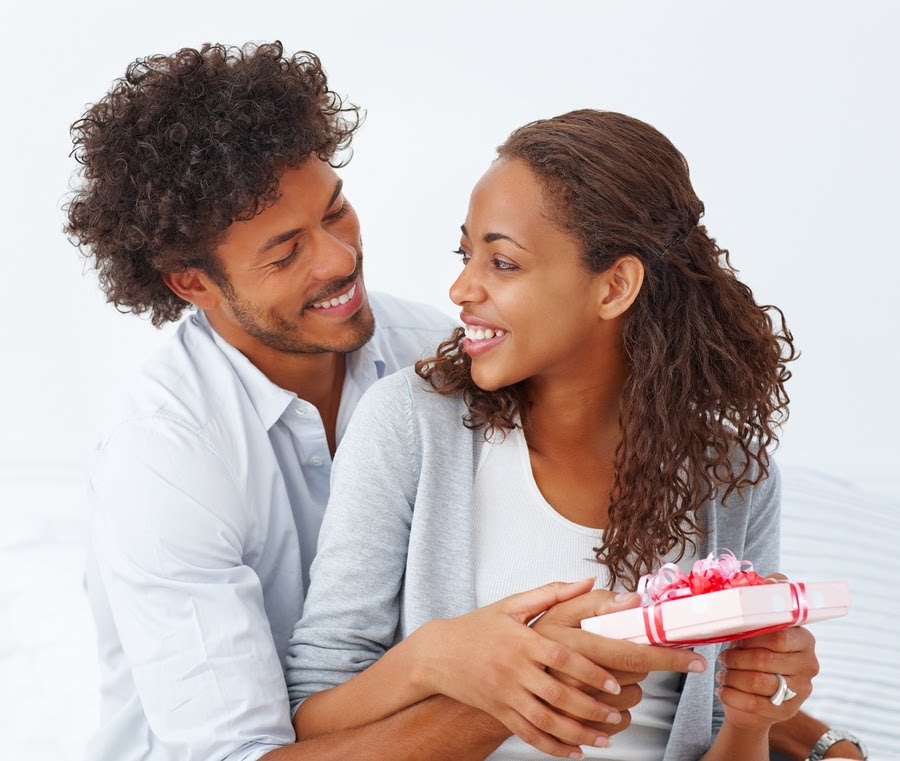 4 Great Gifts Ideas for Wifey on Your Anniversary