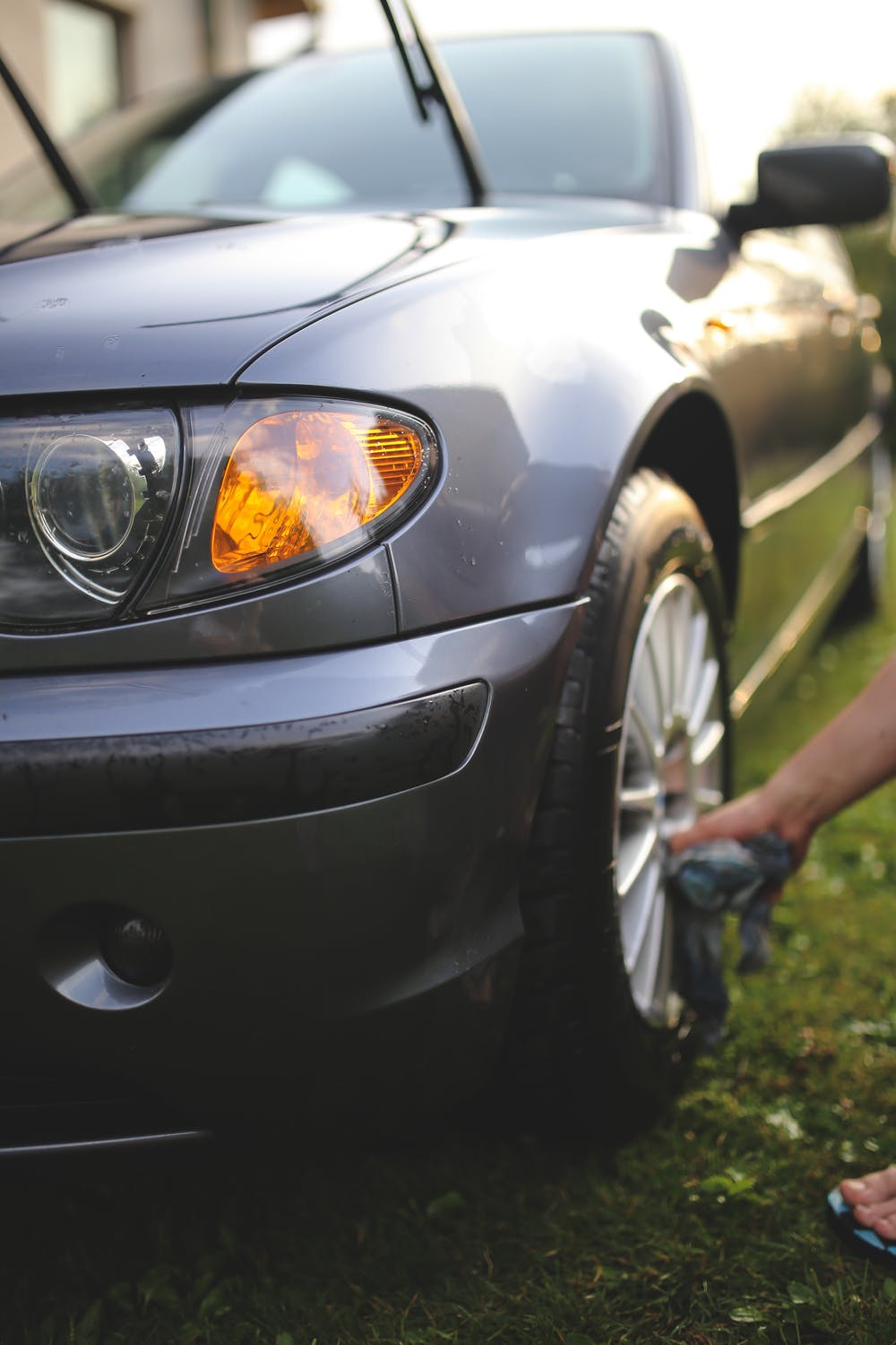 Basic Car Maintenance Tasks You Can Master at Home