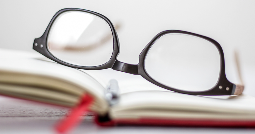 2 Things to Know Before Buying Reading Glasses 