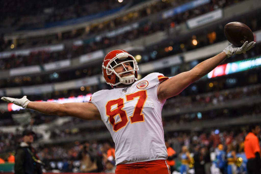 Travis Kelce Inks 4 Year Extension with Kansas City Chiefs