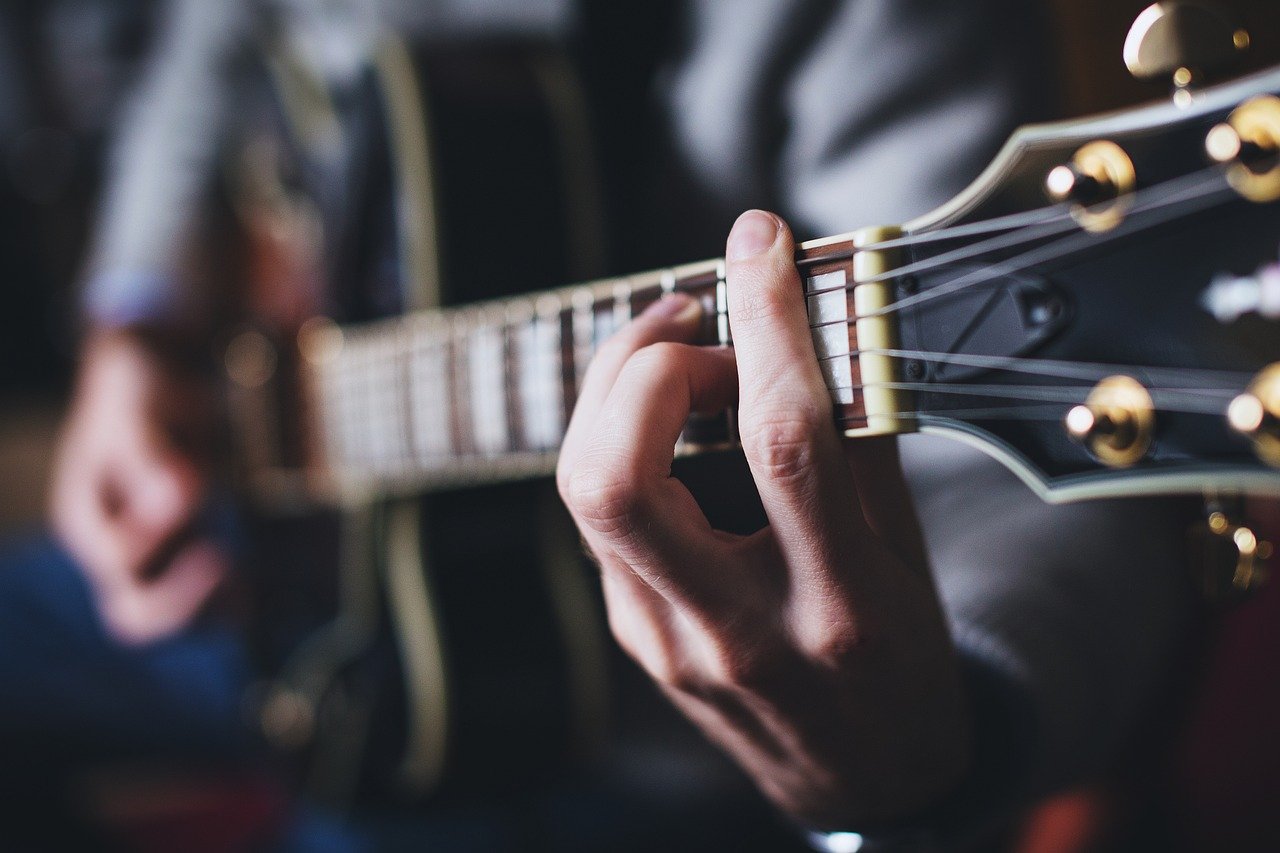 How to Learn Guitar in 3 Easy Steps