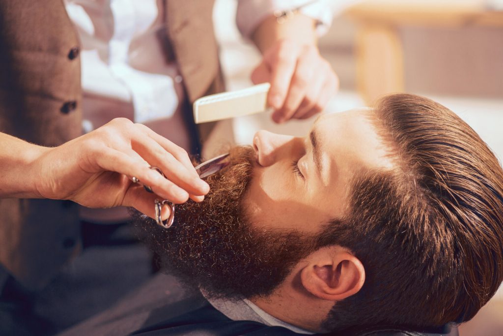 6 Great and Helpful Tips for Styling Your Beard