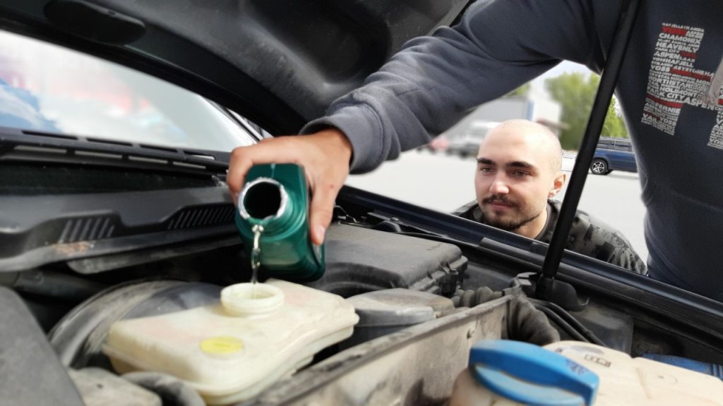 5 Ways on How to Maintain Your Car & Keep it in Good Shape