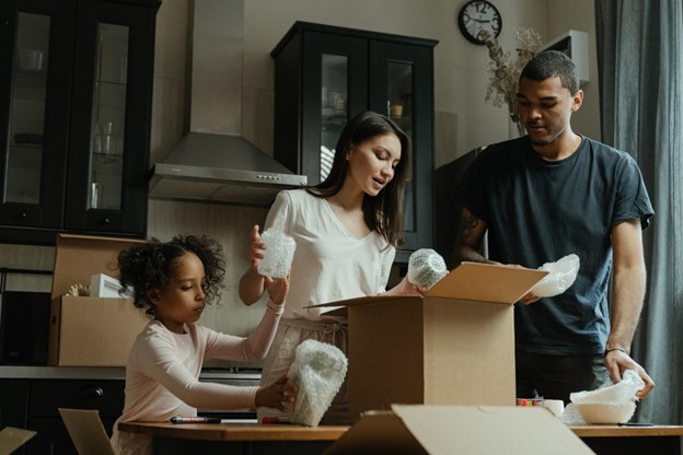 6 Essential Considerations When Moving Your Family 