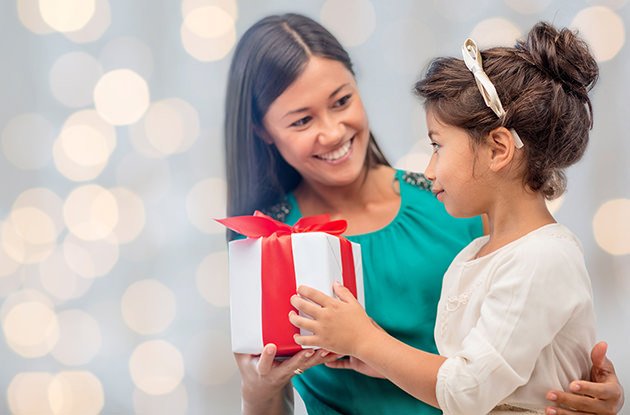 Why You Should Surprise Your Kid With A Personalized Gift