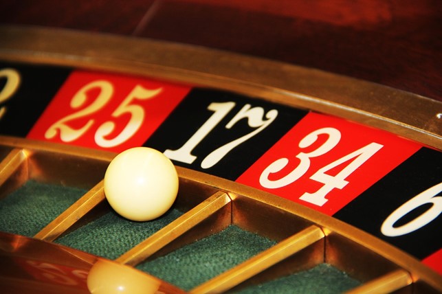 6 Helpful Tips For Safer Online Gambling