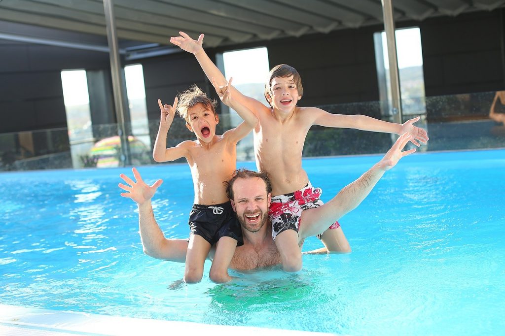 3 Ways to Bond with Your Children When You Are Working Dad